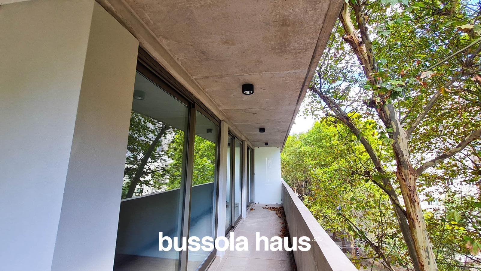 3-bedroom apartment with a separate room for sale in Palermo.