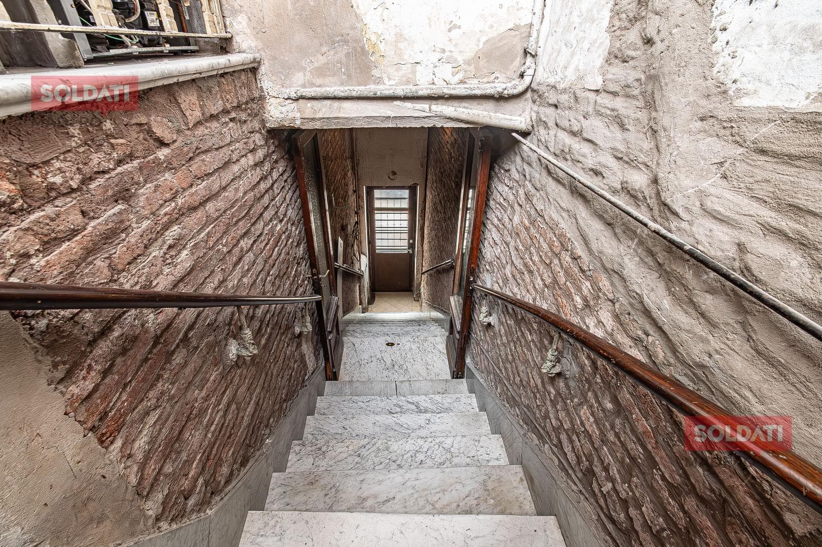 PH in Parque Patricios: Separate Entrance, Patio and Grill, 5 Rooms, NO MAINTENANCE FEES