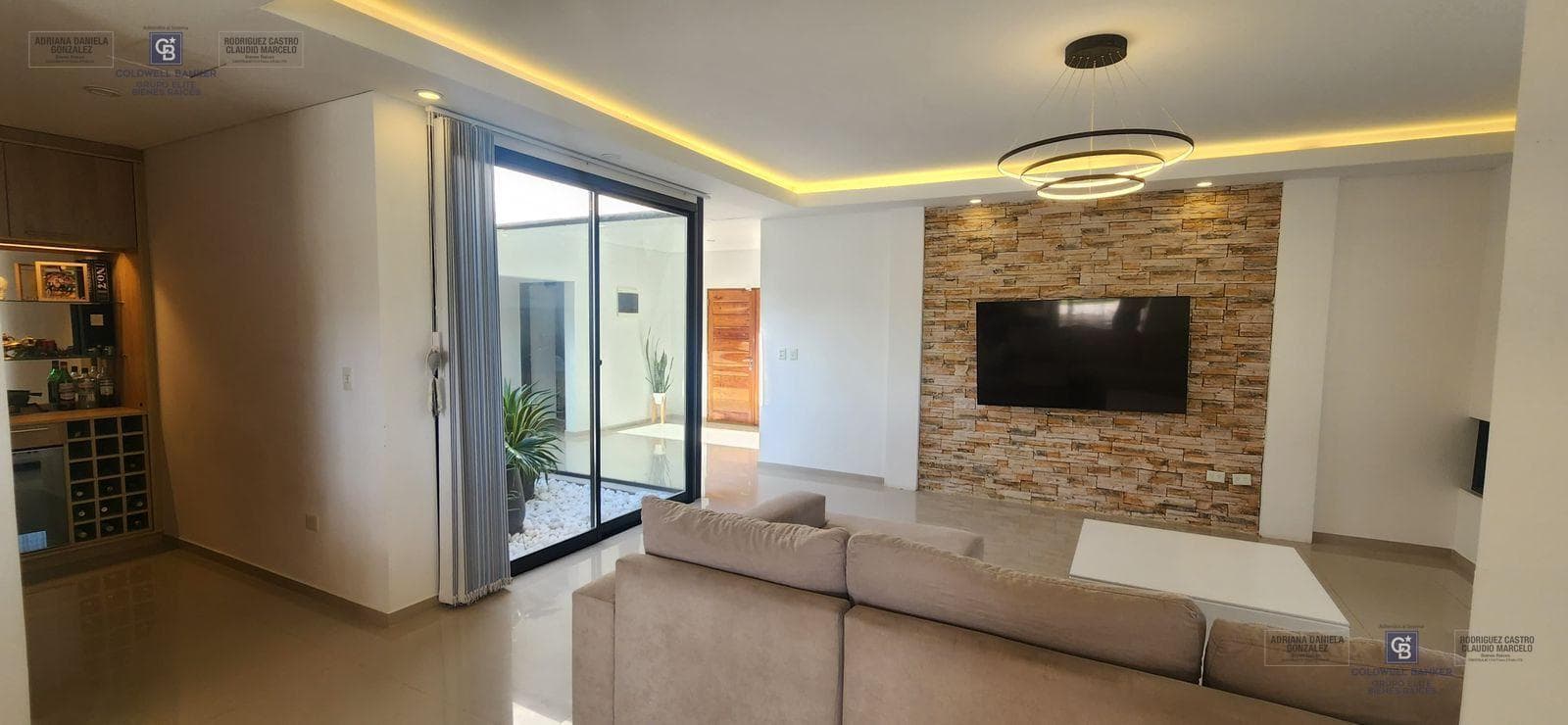 5-Room House for Sale in AREA 60 Country, South Zone