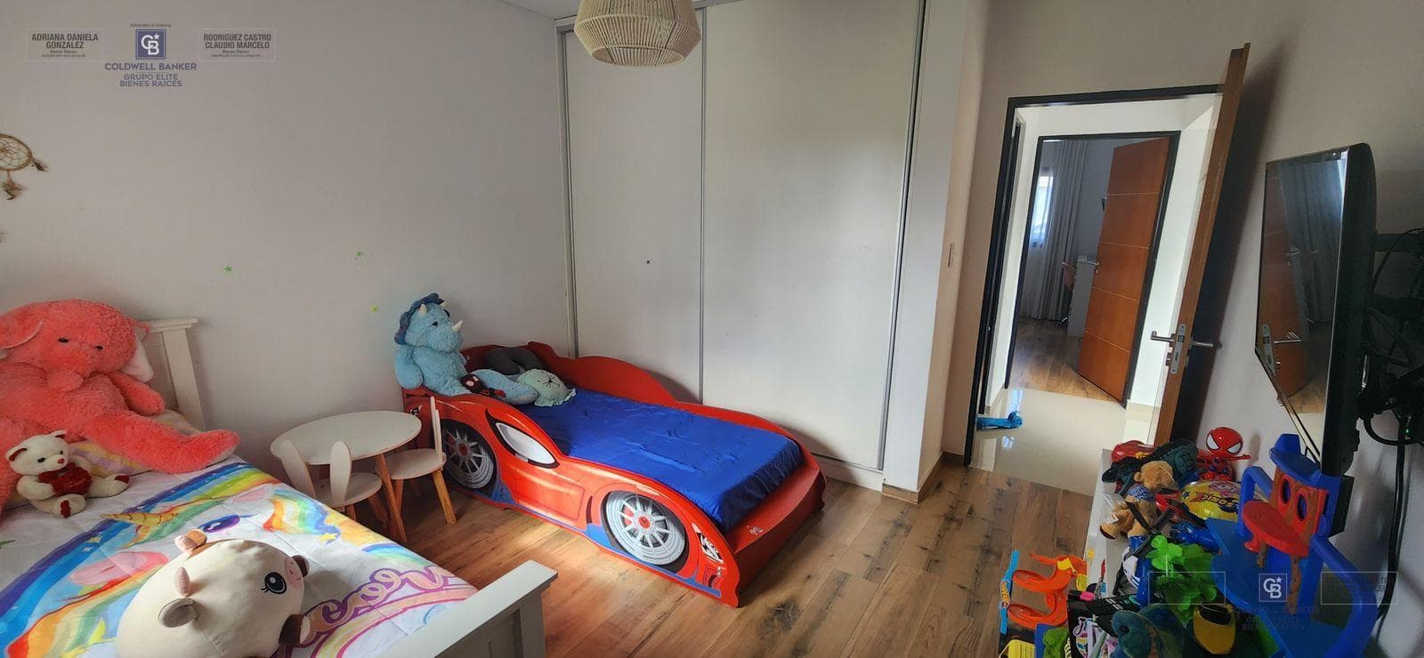 5-Room House for Sale in AREA 60 Country, South Zone