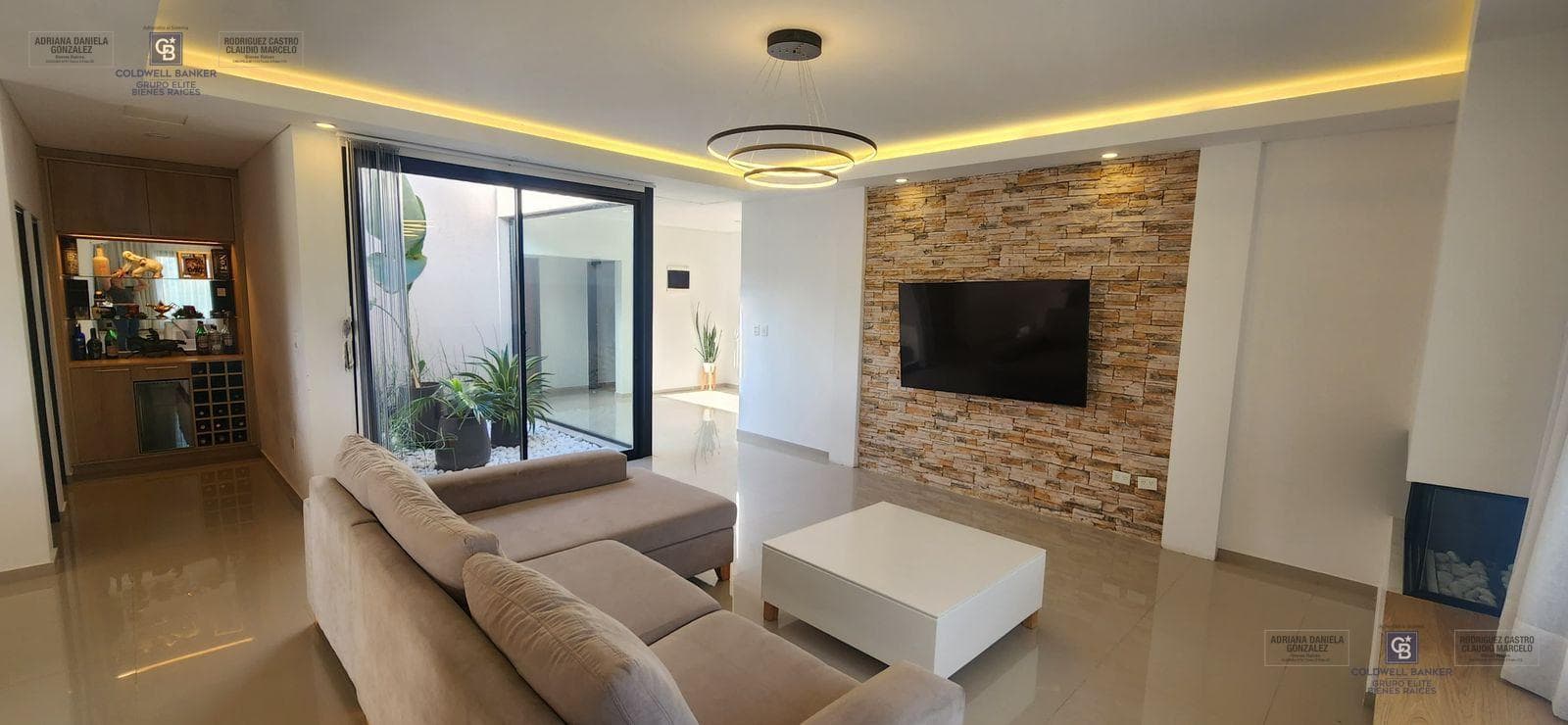 5-Room House for Sale in AREA 60 Country, South Zone