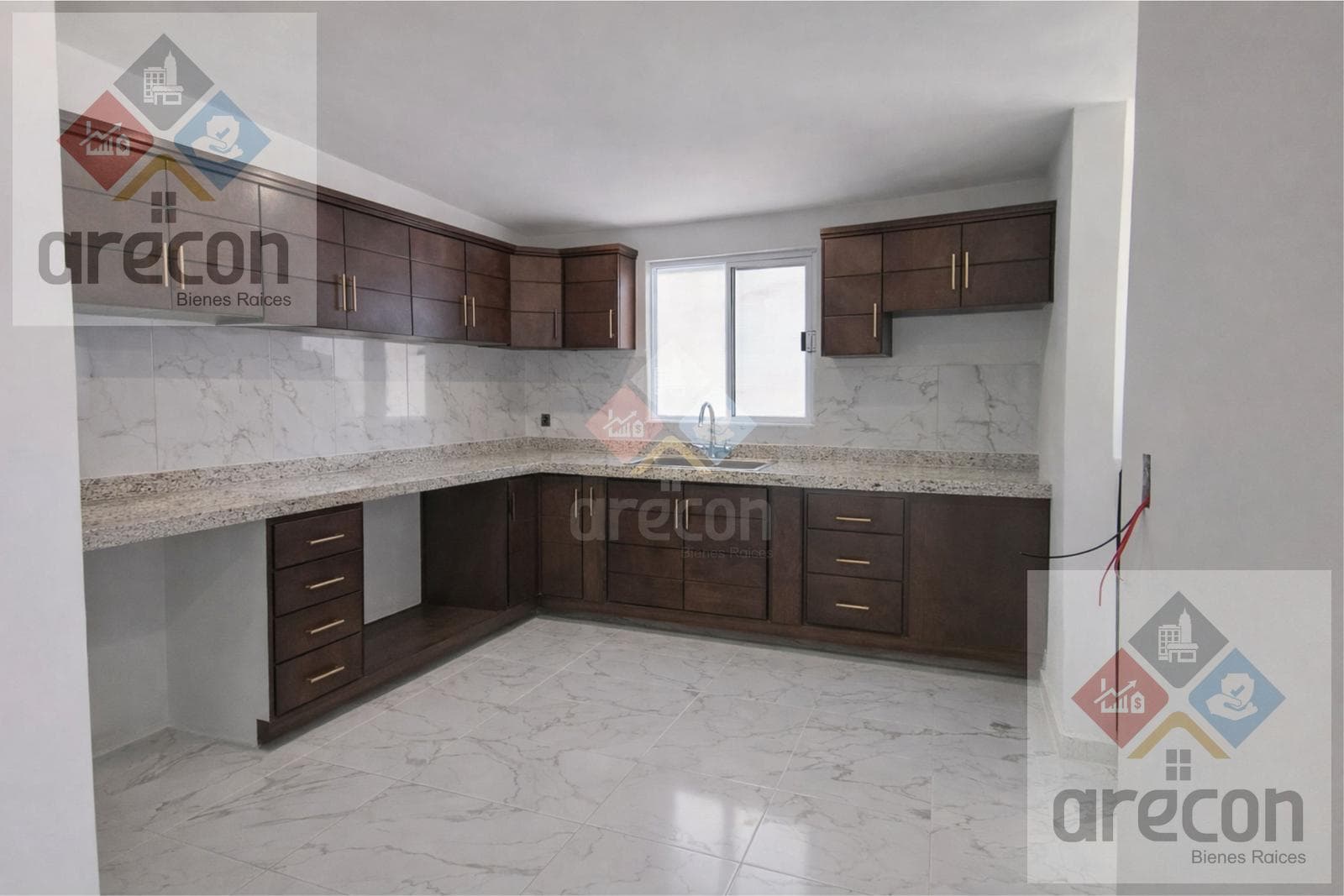 House for Pre-Sale, North Tampico Area, Near the Tampico-Mante Highway