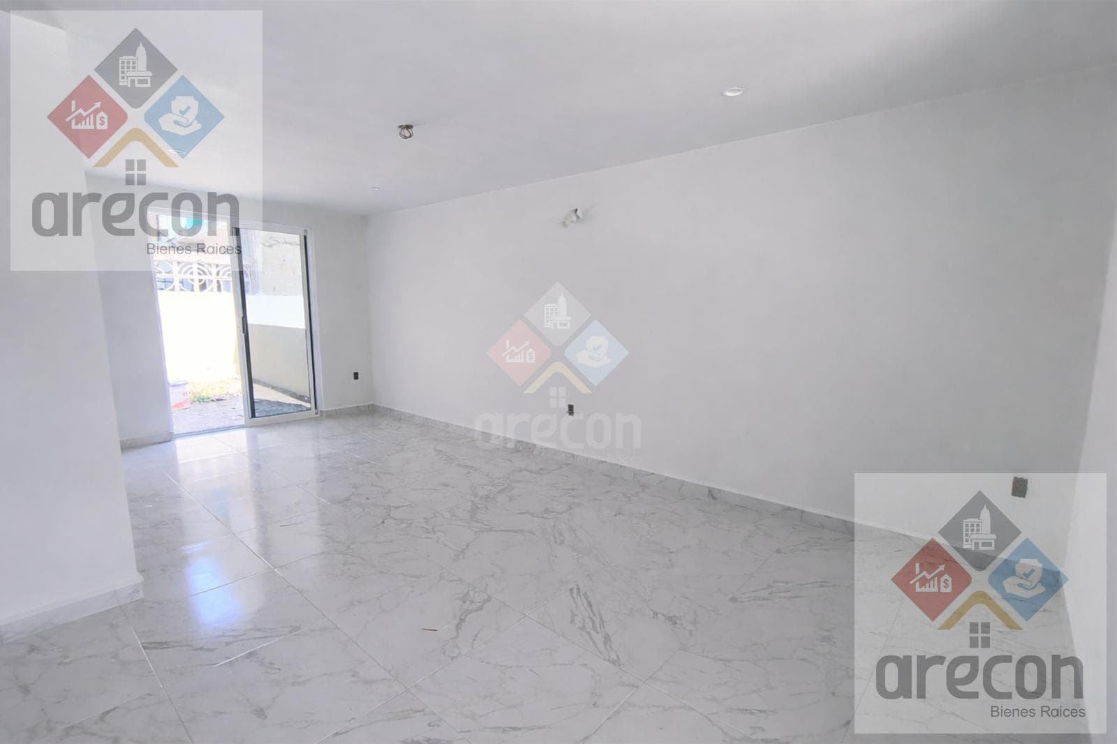 House for Pre-Sale, North Tampico Area, Near the Tampico-Mante Highway