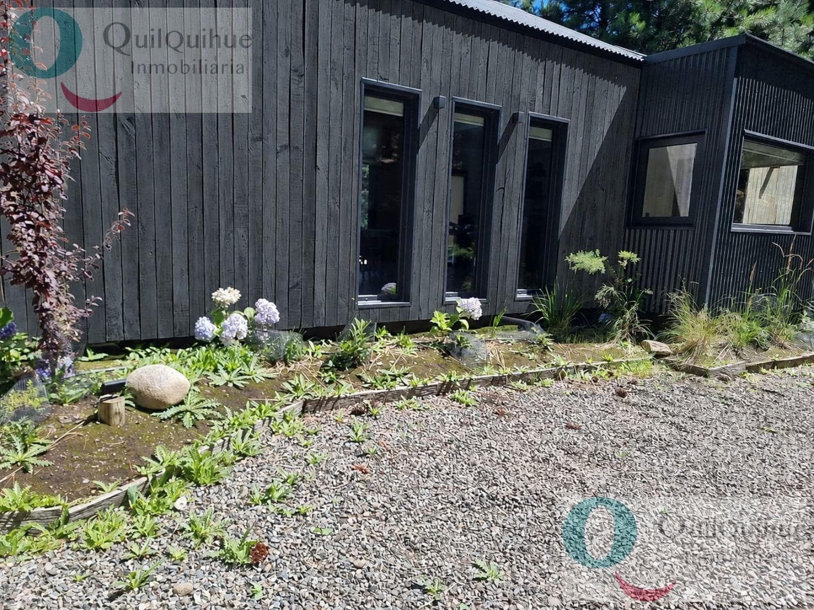Long-term rental: 3-bedroom house in Chapelco Golf