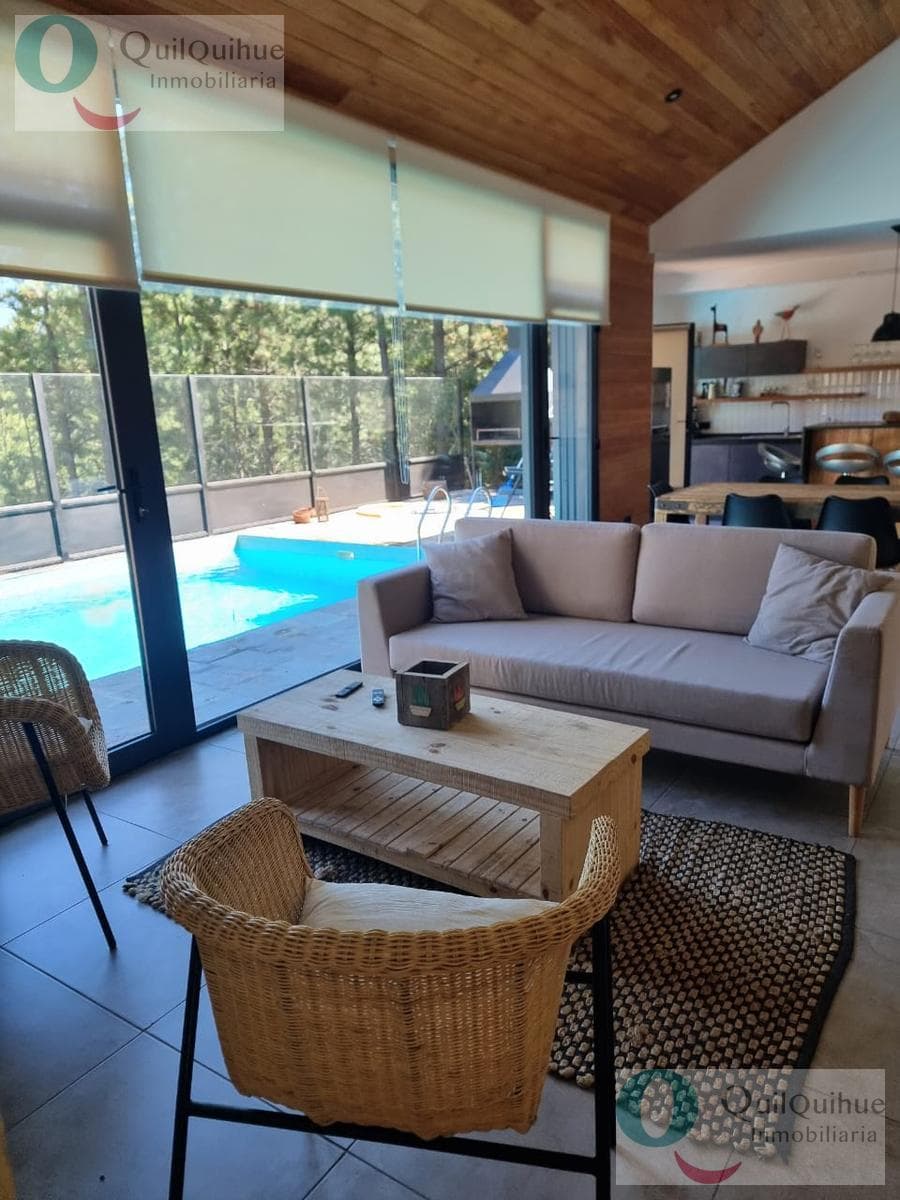 Long-term rental: 3-bedroom house in Chapelco Golf