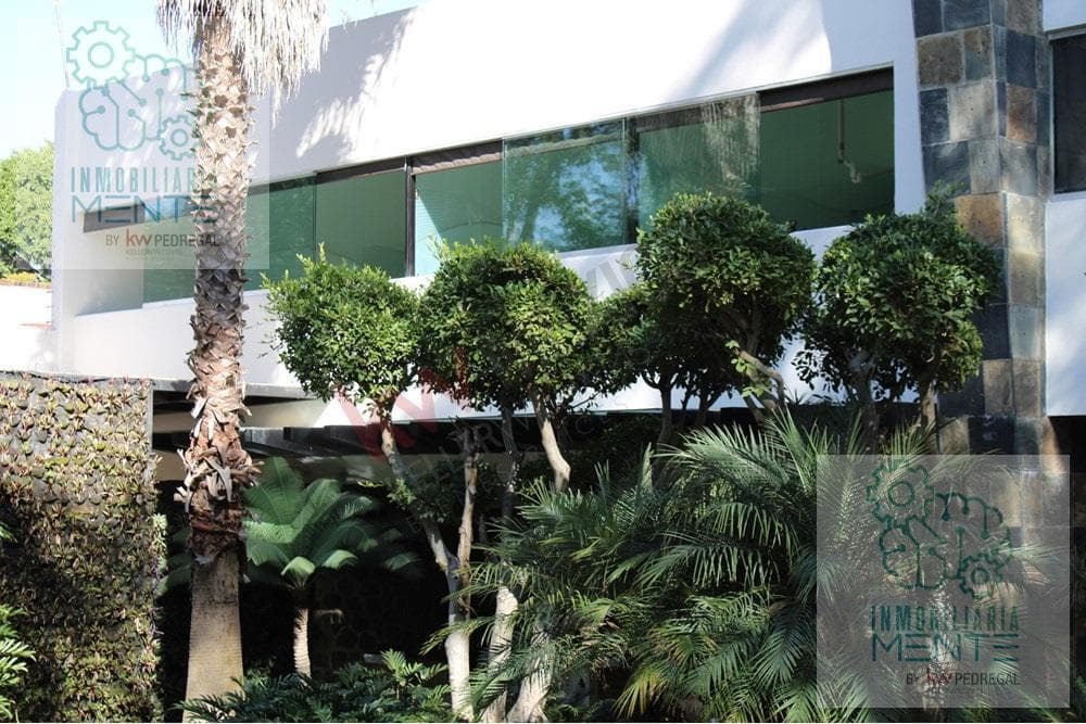 CORPORATE MEDICAL FACILITY FOR SALE IN VISTA HERMOSA, CUERNAVACA, MORELOSHouse