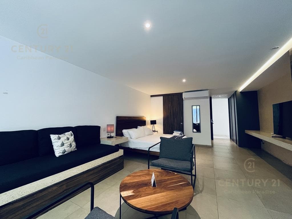Spacious 71-square-meter studio for sale in Riva, just steps from the ocean in Playa del Carmen P4569