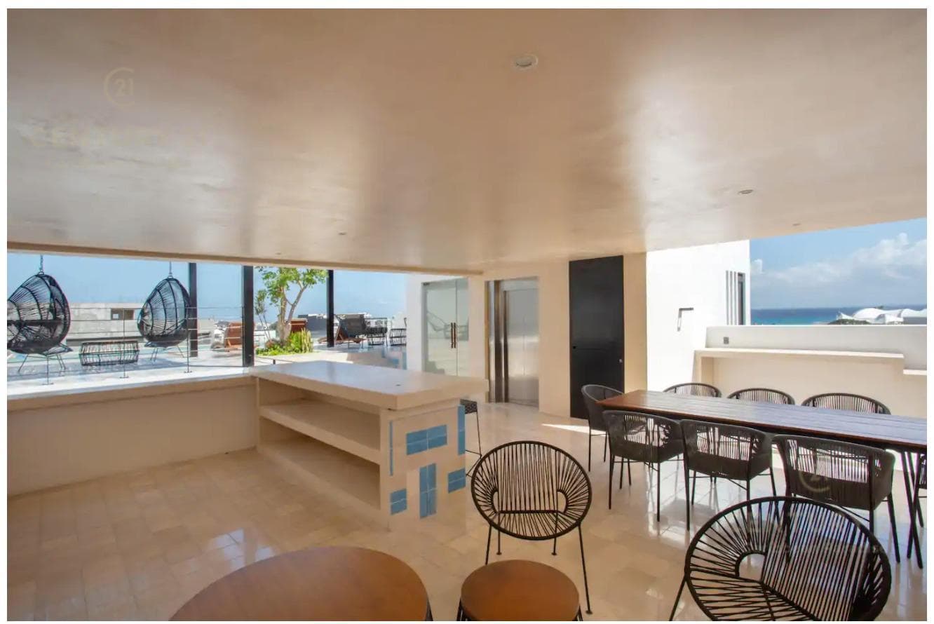 Spacious 71-square-meter studio for sale in Riva, just steps from the ocean in Playa del Carmen P4569