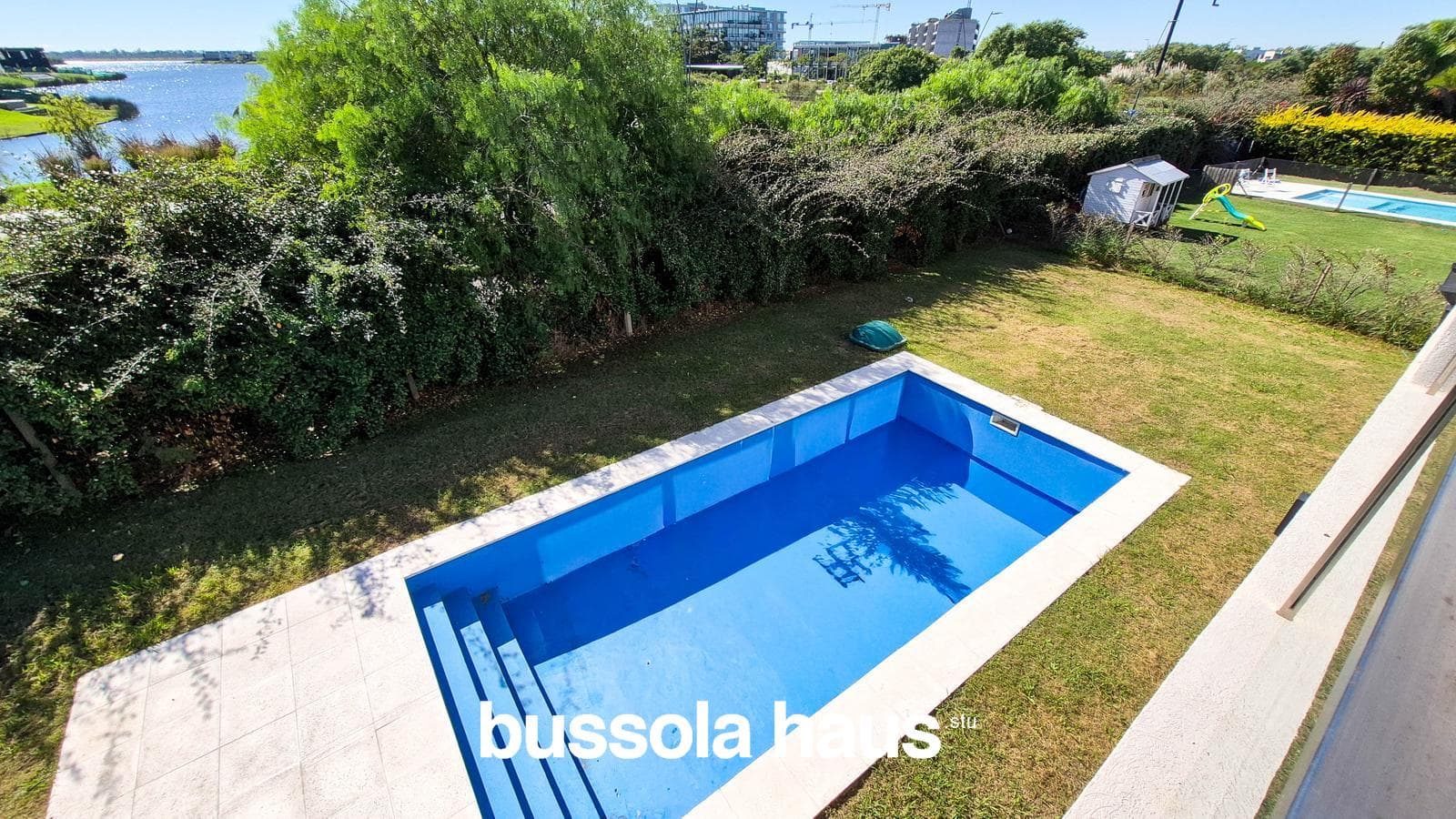 House with an elevator in Vistas Puertos del Lago