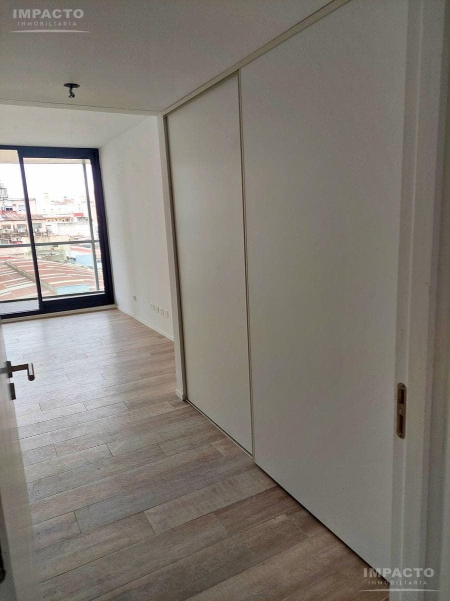 Offices for Rent in the Federal Capital, Buenos Aires - 2 Rooms