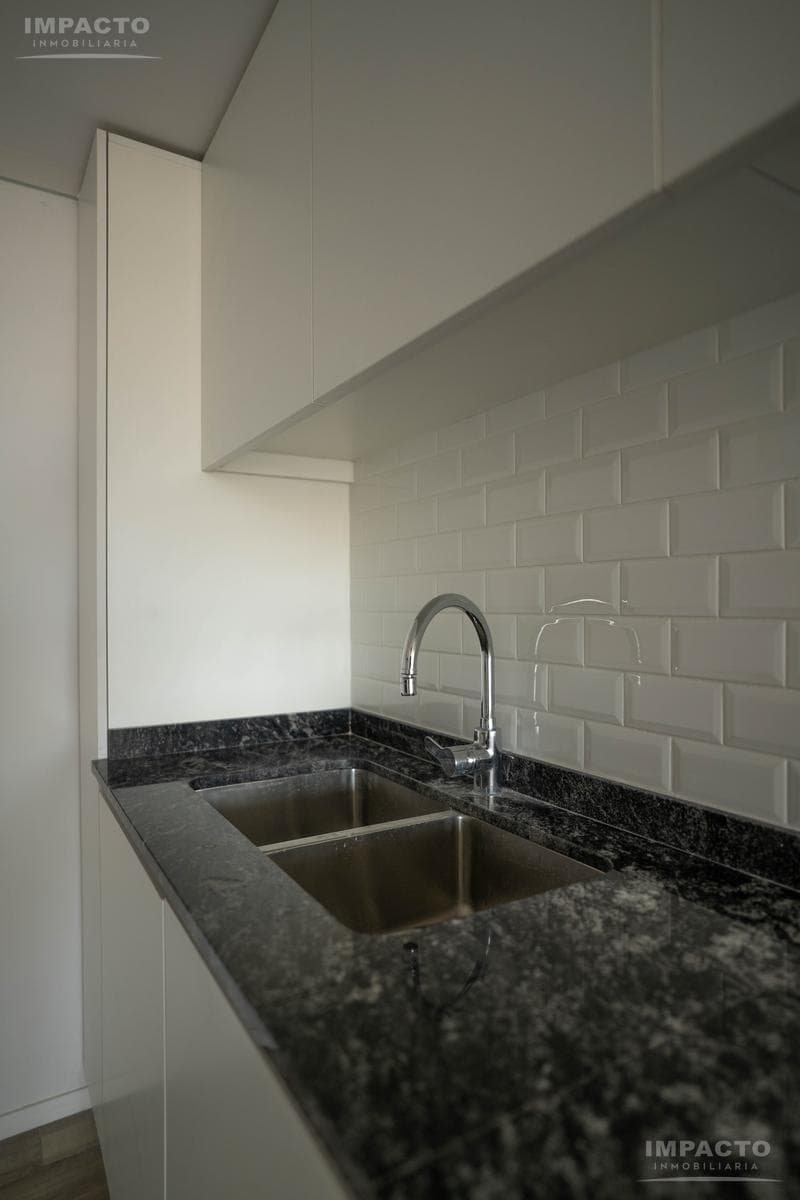 Offices for Rent in the Federal Capital, Buenos Aires—2-room units