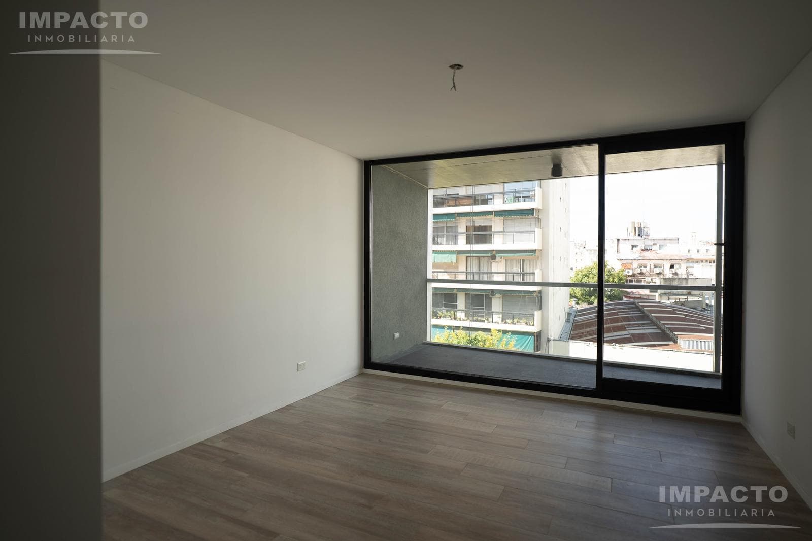 Offices for Rent in the Federal Capital, Buenos Aires—2-room units