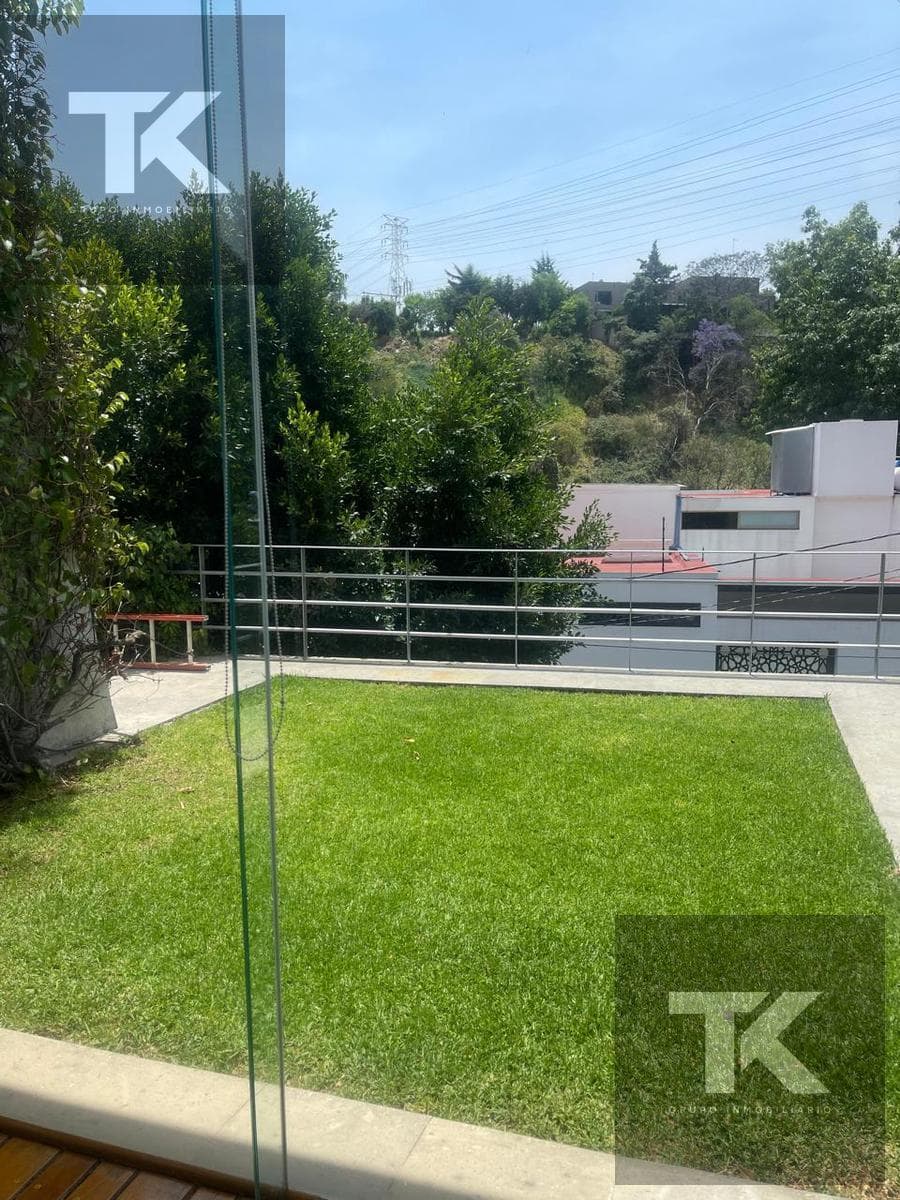 House on a Gated Street for Rent