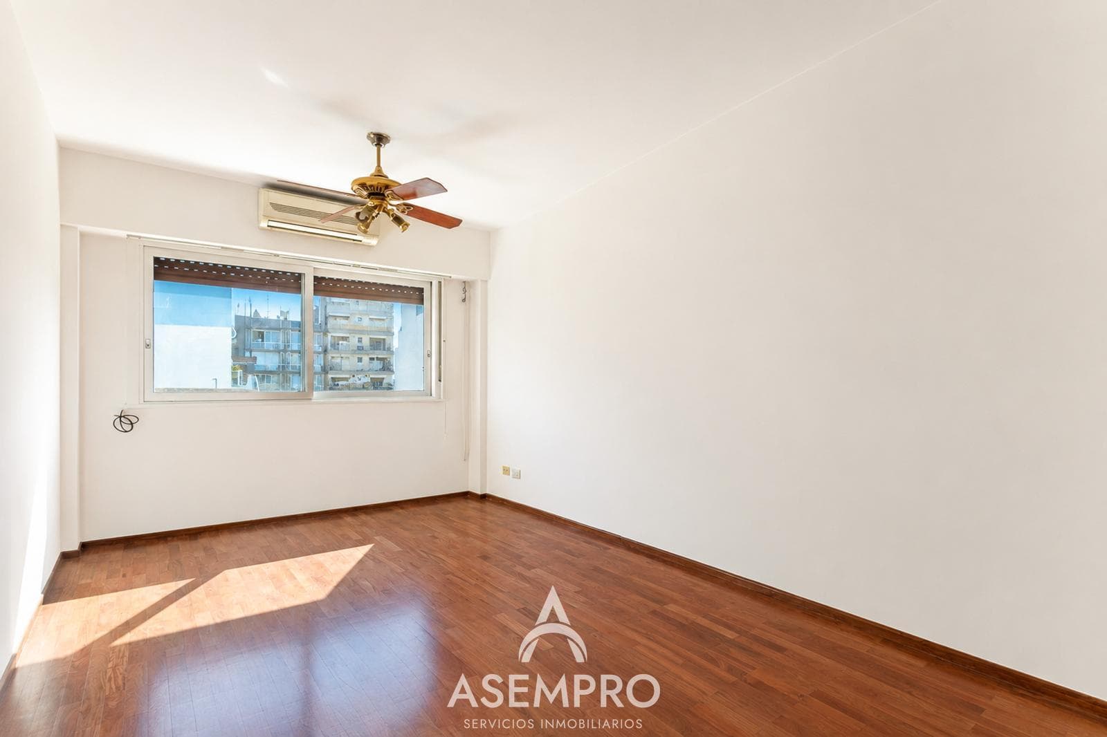 3-Room Apartment in Nuñez | Eligible for a Mortgage | Suitable for Professionals