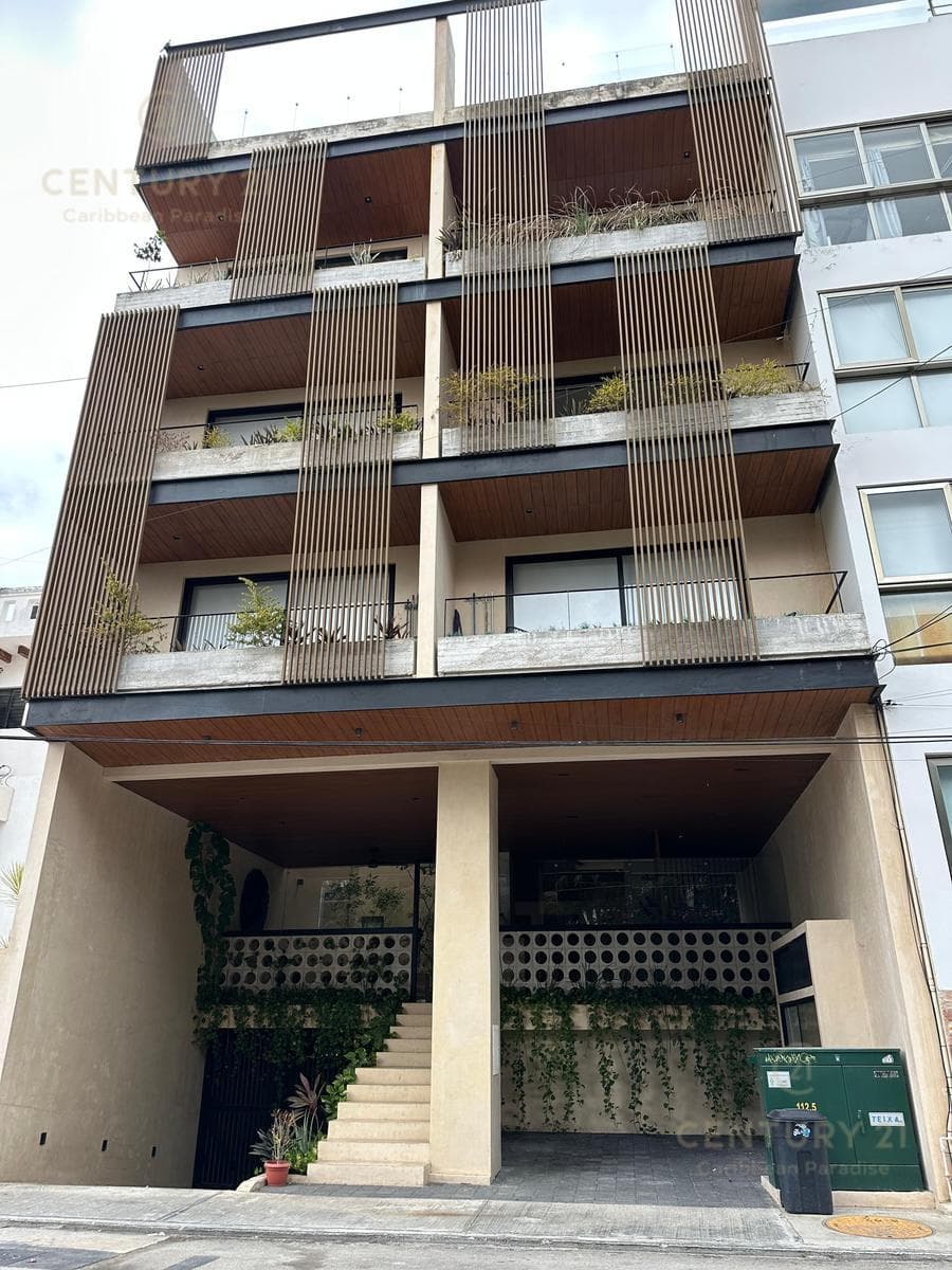 Beautiful studio apartment for sale in downtown Playa del Carmen P4593
