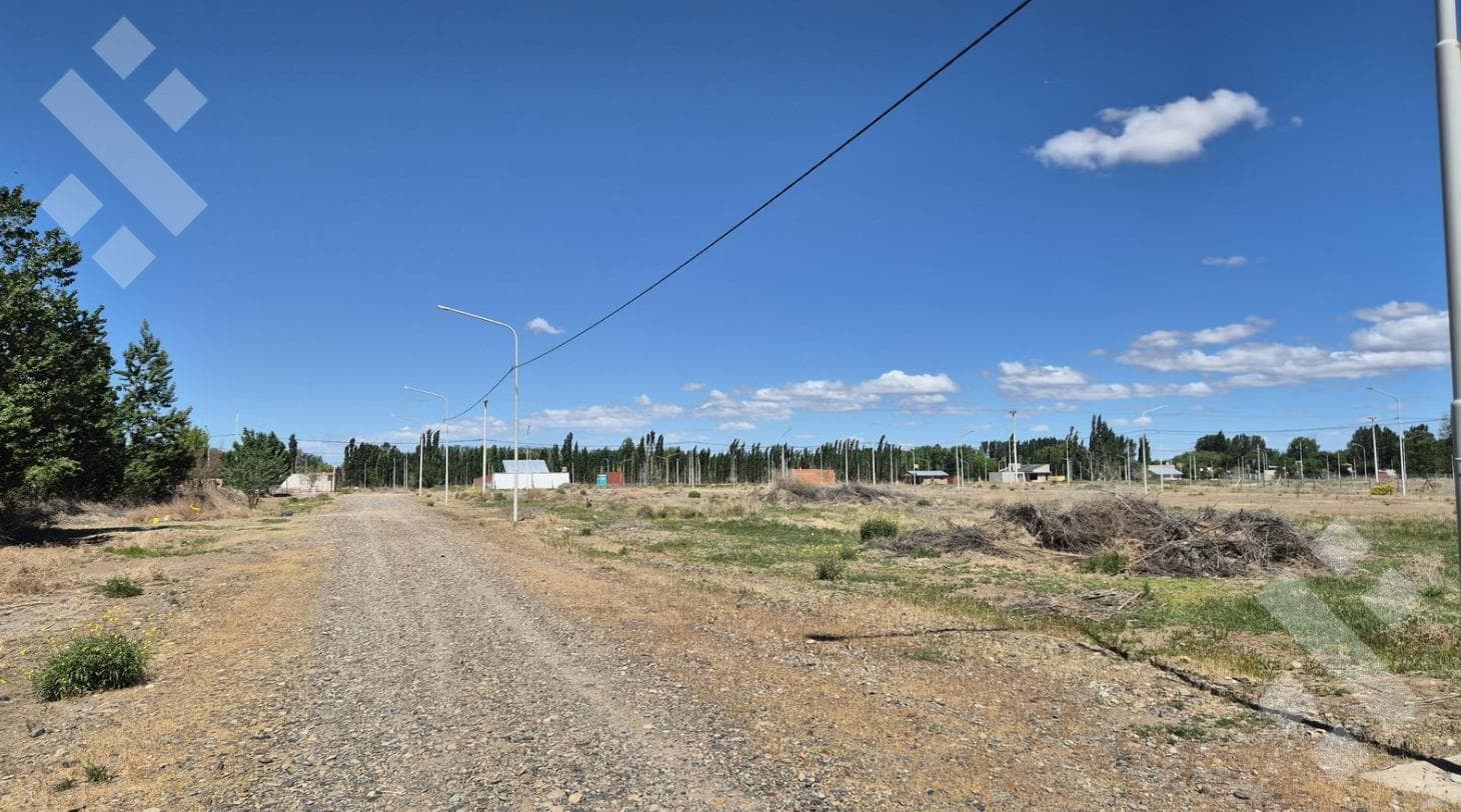 Residential and Commercial Lots for Sale - 360 m² in La Herradura del Limay - PLOTTIER