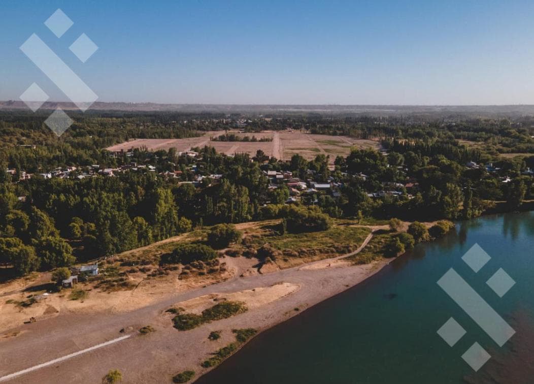 Residential and Commercial Lots for Sale - 360 m² in La Herradura del Limay - PLOTTIER
