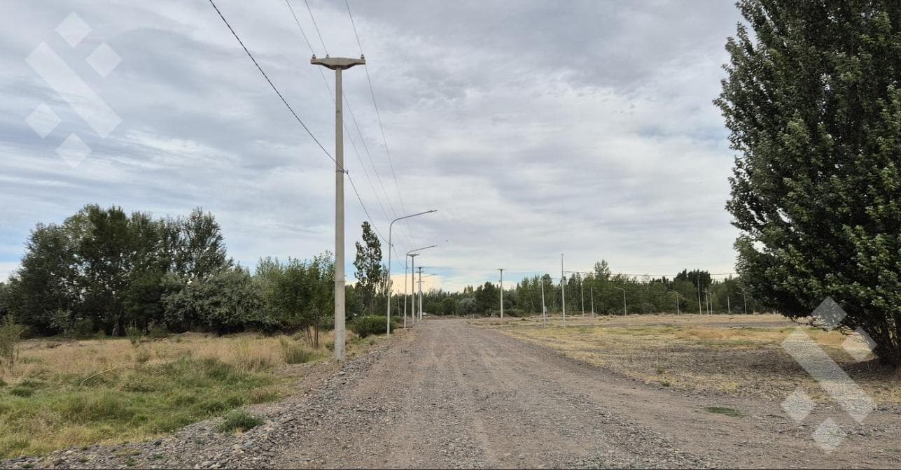 Residential and Commercial Lots for Sale - 360 m² in La Herradura del Limay - PLOTTIER