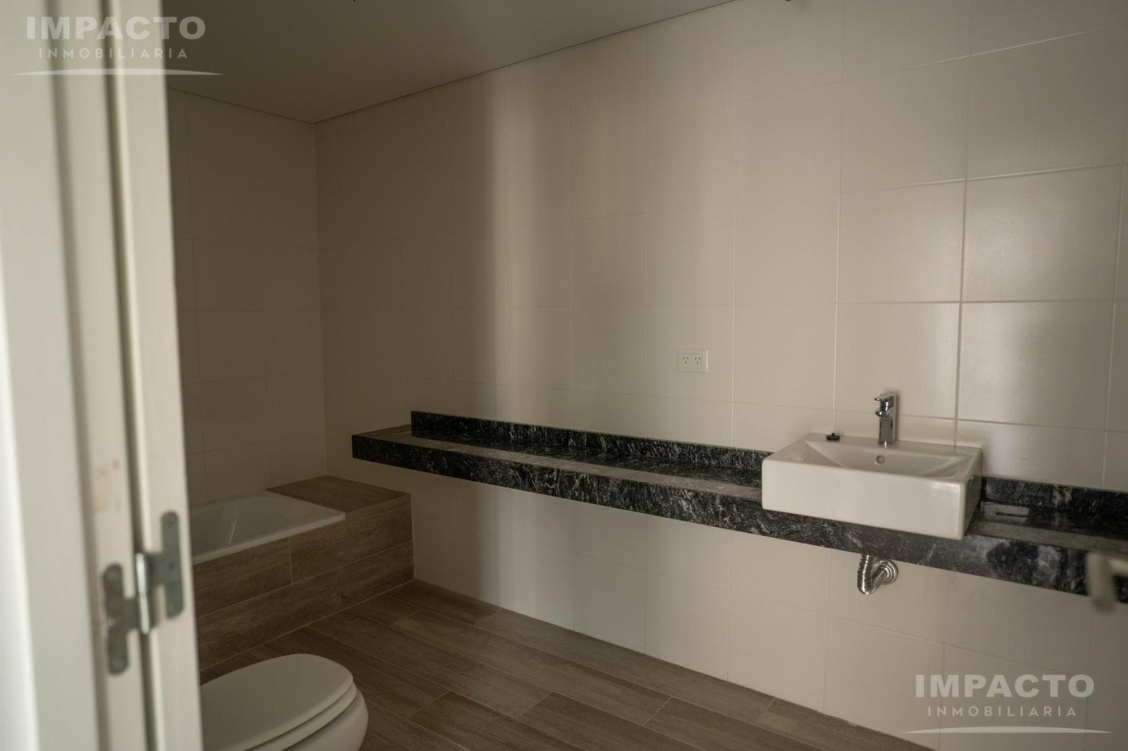 Offices or Medical Offices for Rent in the Federal Capital, Buenos Aires - 4 Rooms