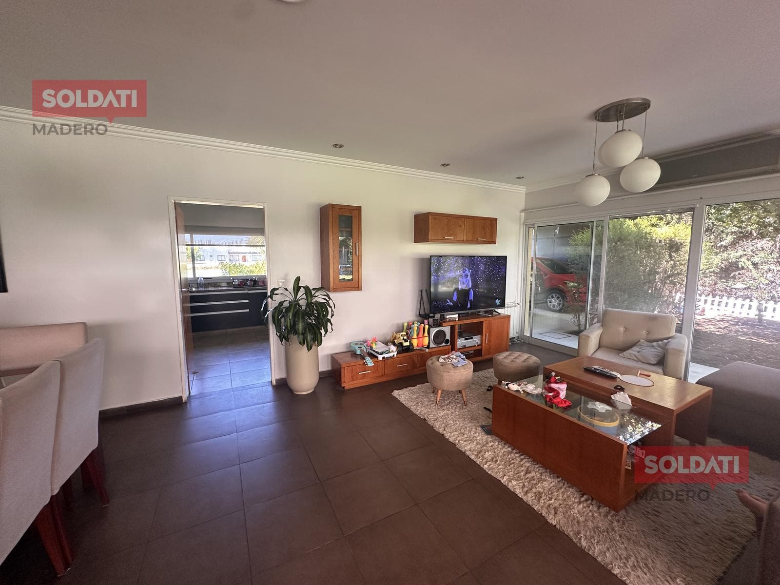 HOUSE FOR SALE IN LA CANDIDA COUNTRY CLUB: 3 BEDROOMS, SWIMMING POOL