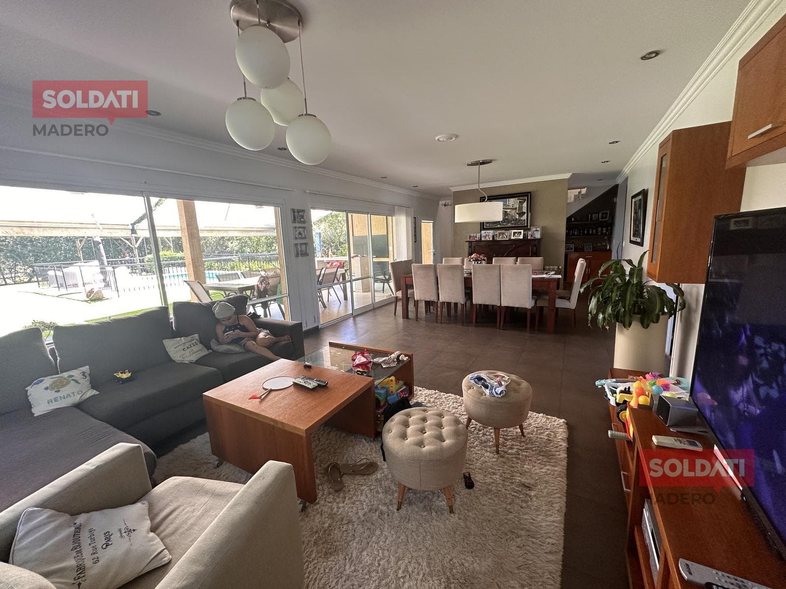 HOUSE FOR SALE IN LA CANDIDA COUNTRY CLUB: 3 BEDROOMS, SWIMMING POOL