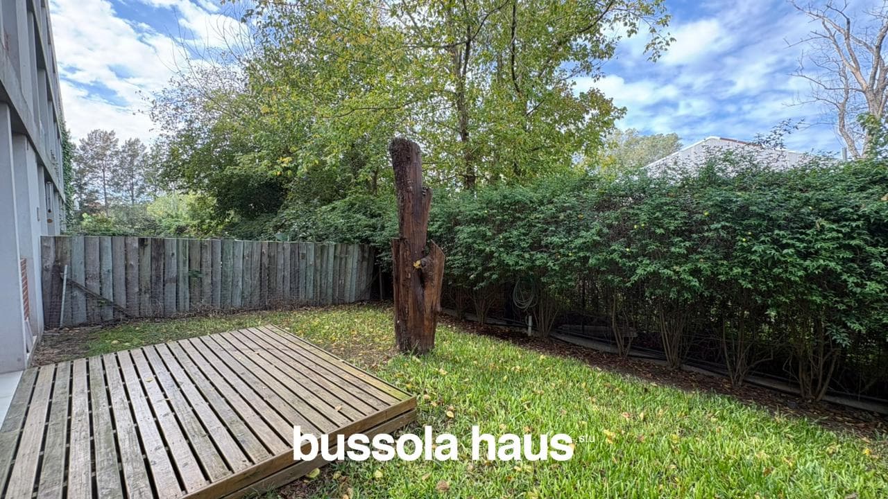 Two-room apartment with a garden in Villa Los Remeros