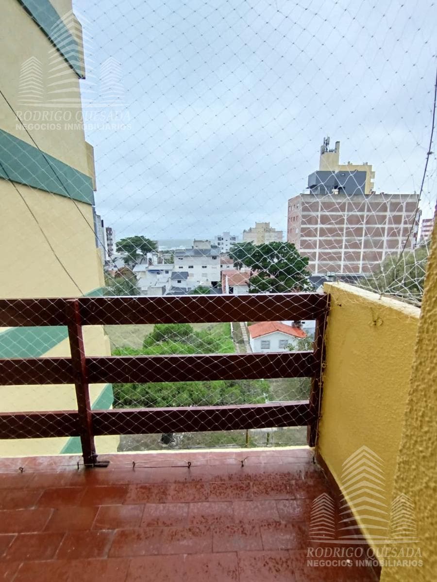 2-room apartment with a garage and all utilities included!!!! OCEAN VIEW