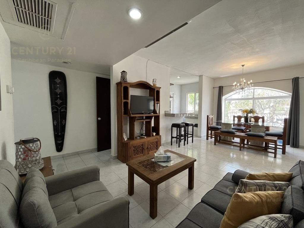 2-Bedroom Condo for Rent in Las Gaviotas Condominium, Downtown Playa del Carmen | P4576