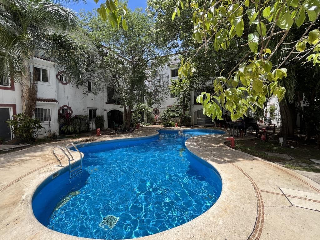 2-Bedroom Condo for Rent in Las Gaviotas Condominium, Downtown Playa del Carmen | P4576