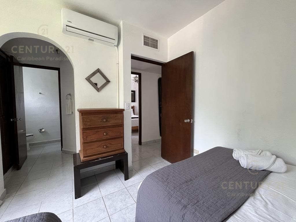 2-Bedroom Condo for Rent in Las Gaviotas Condominium, Downtown Playa del Carmen | P4576