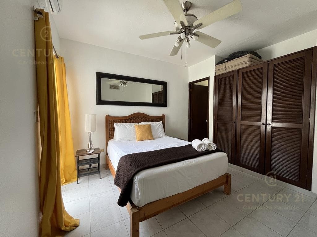2-Bedroom Condo for Rent in Las Gaviotas Condominium, Downtown Playa del Carmen | P4576