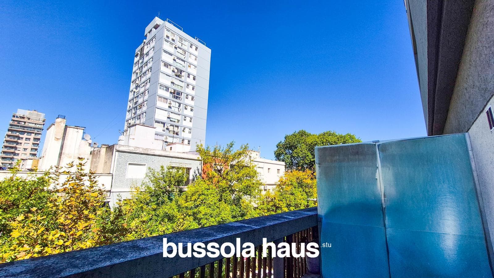 3-room apartment with private terrace for sale in Nuñez