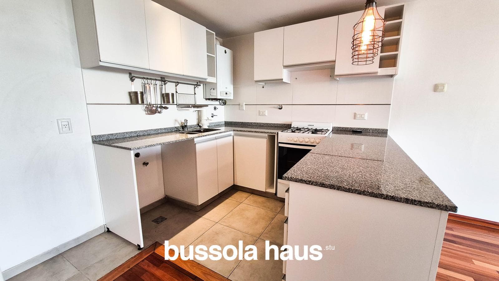 3-room apartment with private terrace for sale in Nuñez