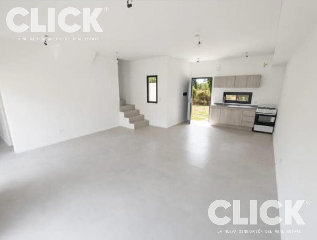 For Sale - House with Garden - Don Torcuato