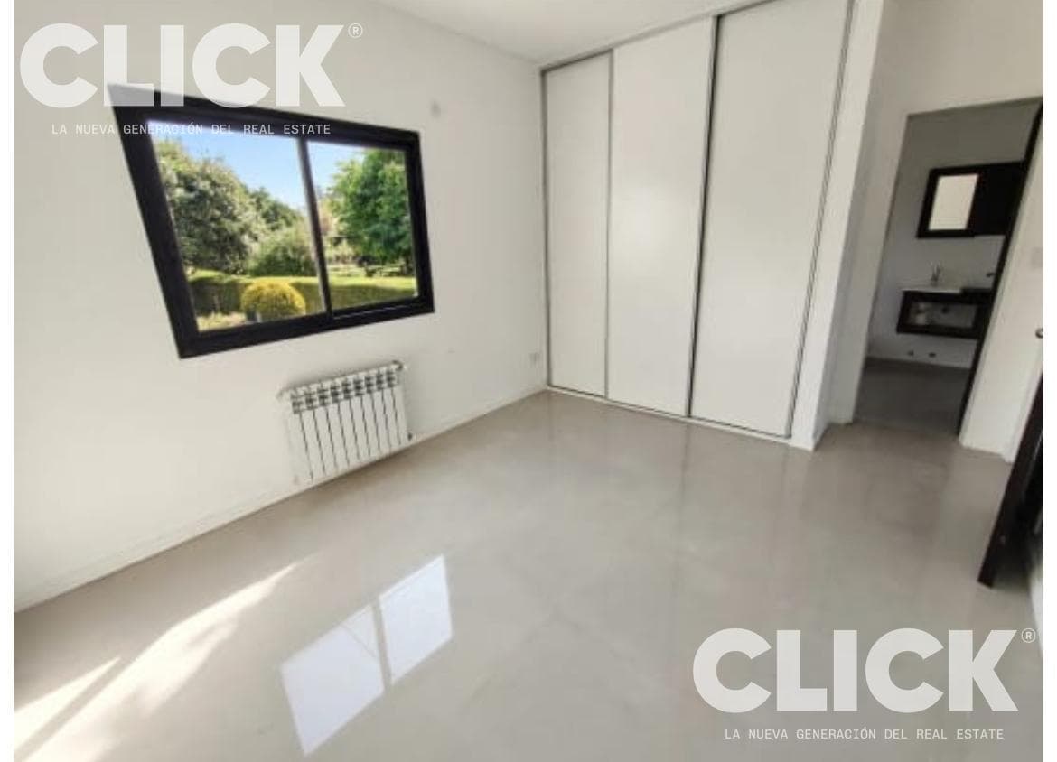 For Sale - House with Garden - Don Torcuato