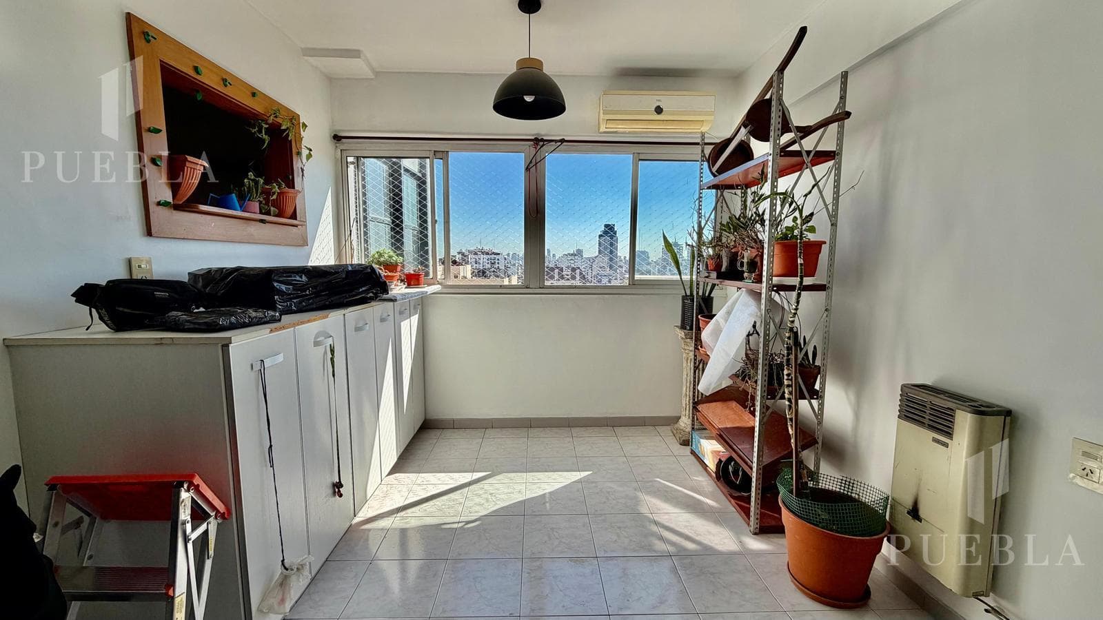 Departamento 3 ambientes en Venta piso alto vista abierta Balvanera