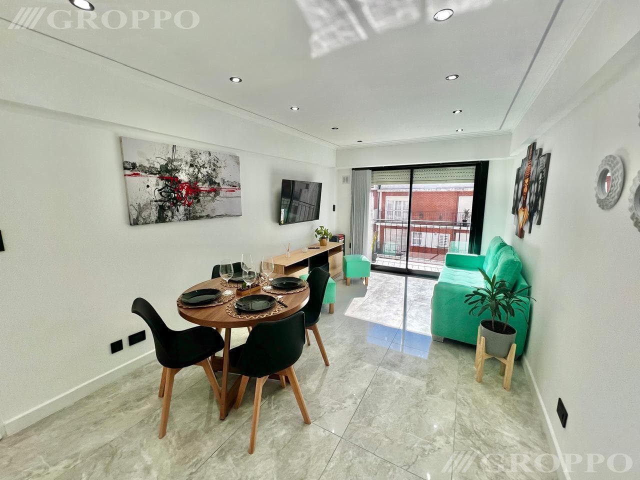 3 ambientes externo con balcon corrido - Plaza Mitre