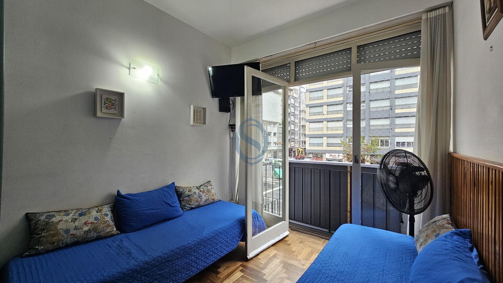 For Sale - Two-room apartment with a front balcony - 1717 Av. Colón