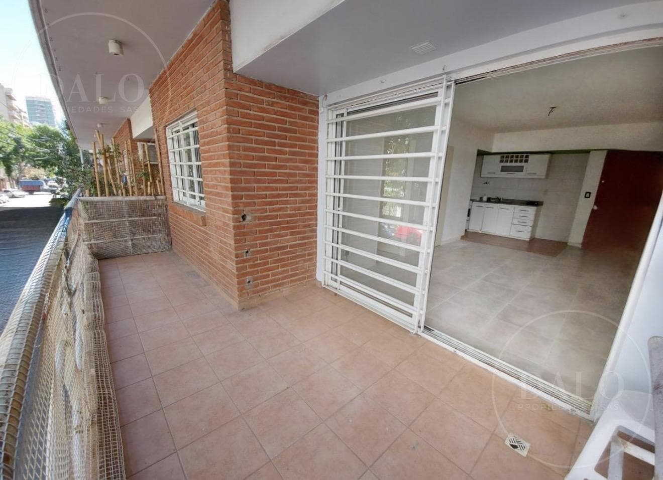 Very Bright Apartment for Sale on a Main Street in Villa Crespo, a Few Blocks from Plaza Serrano