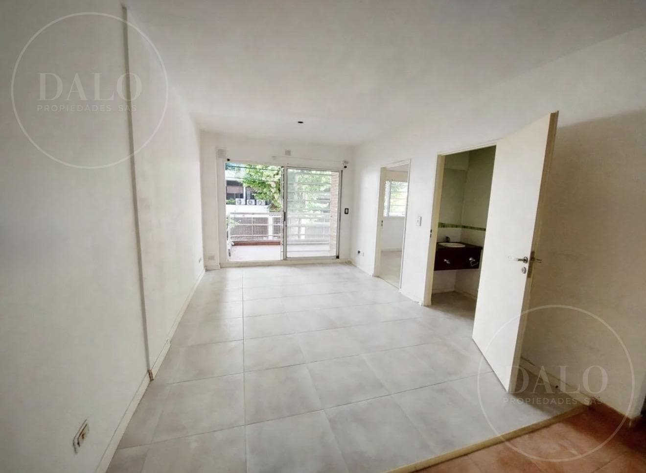 Very Bright Apartment for Sale on a Main Street in Villa Crespo, a Few Blocks from Plaza Serrano