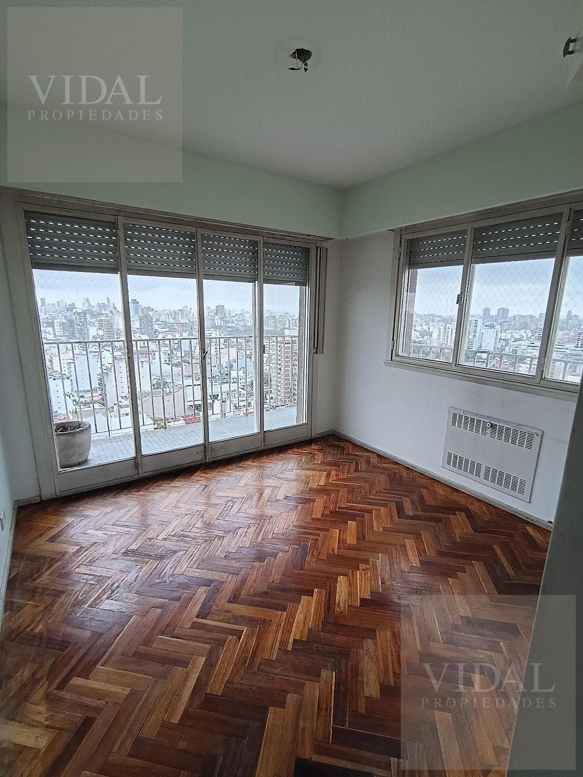 Apartment for Sale in Almagro