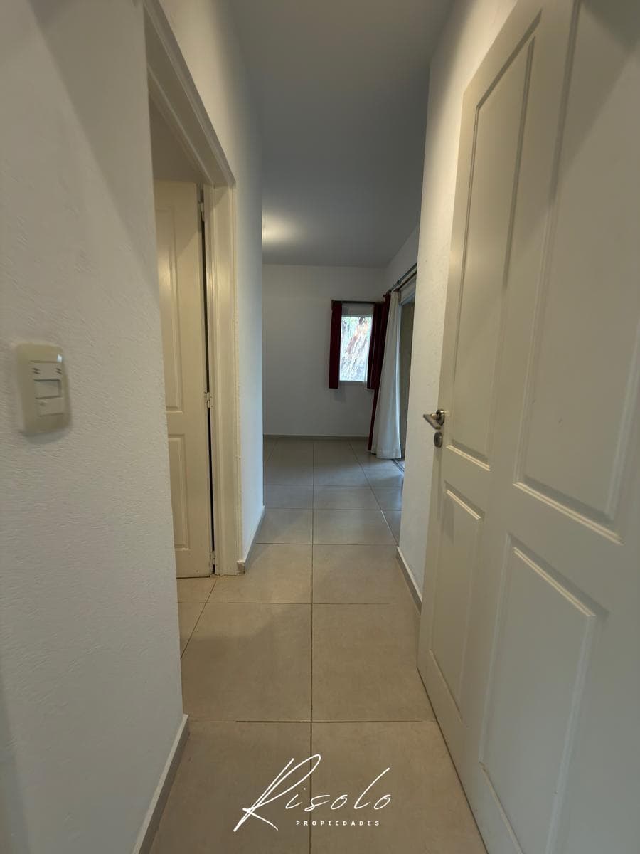 House for Sale. 3 bedrooms. Pergola, Grill. Great Deal! Gated Community, Escobar