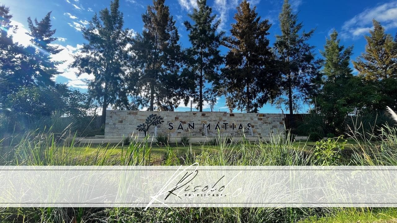 House for Sale. 3 bedrooms. Office. Gated Community, North Zone, Escobar