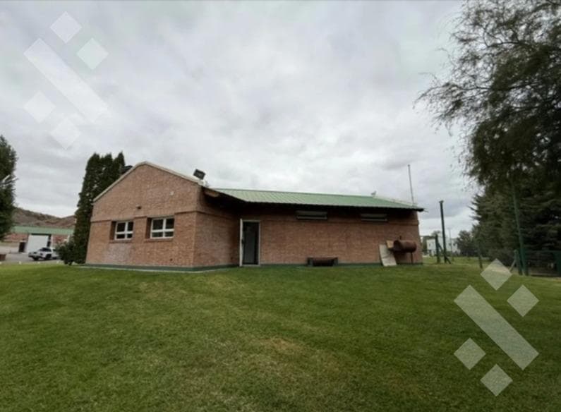 735 m² LOT FOR SALE - LA COMARCA PRIVATE NEIGHBORHOOD – ROUTE 7 | CENTENARIO