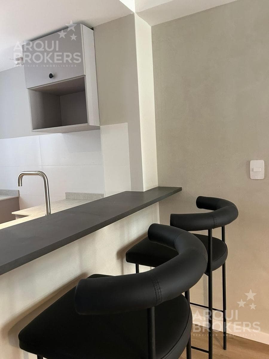 One-Bedroom Apartment for Sale in Palermo - 912