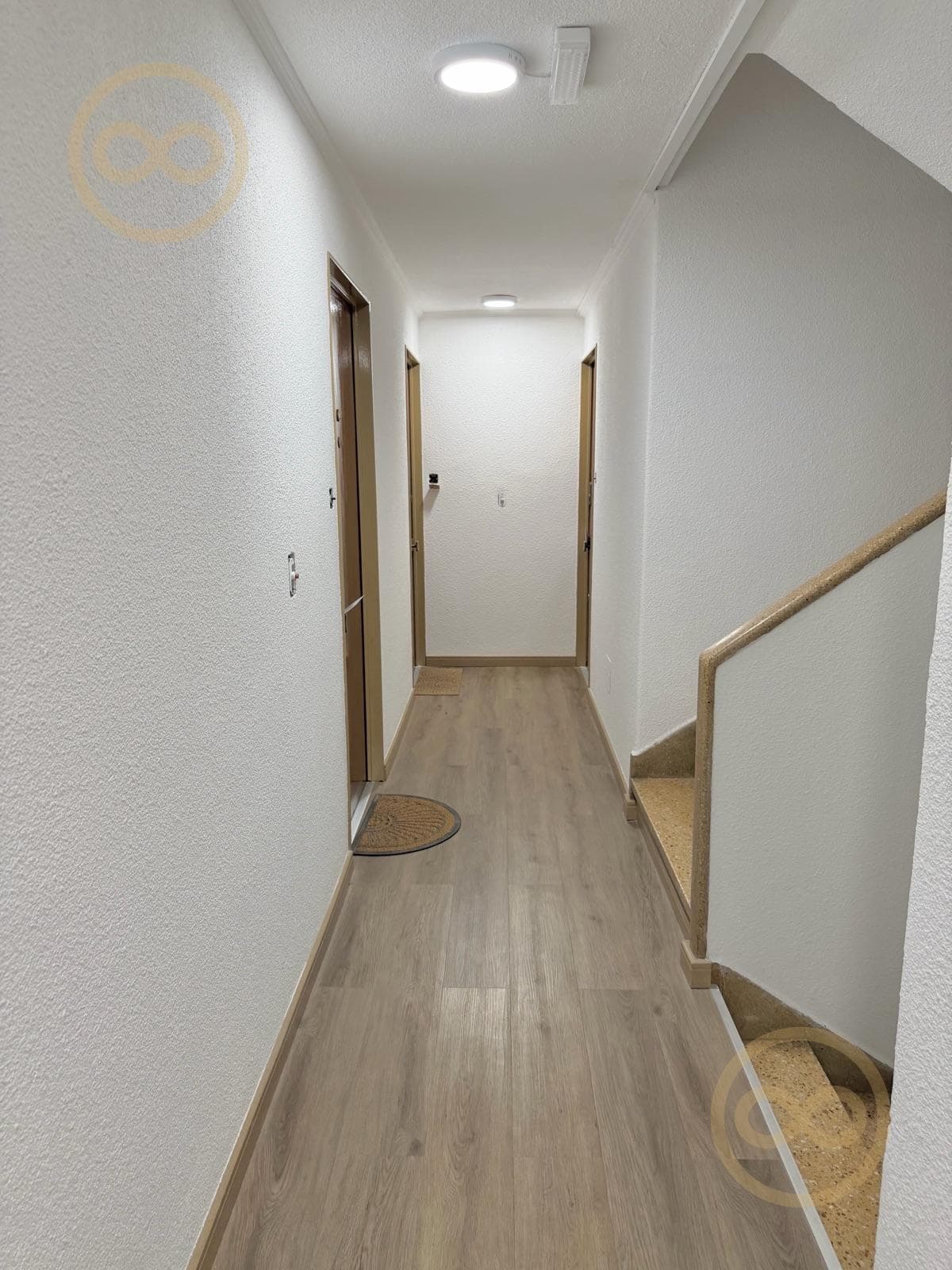 APARTMENT FOR SALE: 3-ROOM APARTMENT ON SANTA FE AVENUE AND AUSTRIA STREET IN RECOLETA, WITH A SUNNY BALCONY