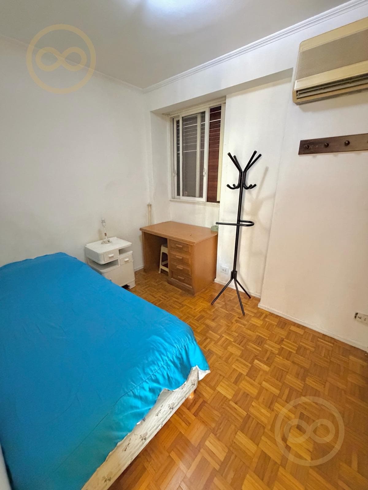 APARTMENT FOR SALE: 3-ROOM APARTMENT ON SANTA FE AVENUE AND AUSTRIA STREET IN RECOLETA, WITH A SUNNY BALCONY