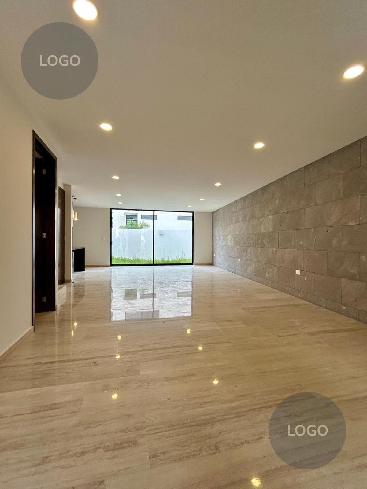 House - Lomas de Angelópolis Subdivision