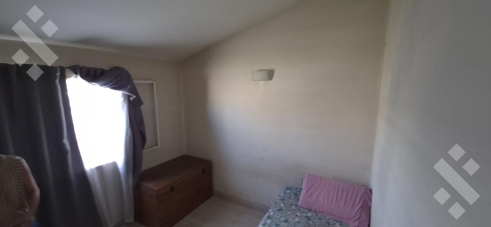 For Sale: 3-Bedroom House | Patio and Separate Barbecue Area with Potential for Expansion in Terrazas, Neuquén