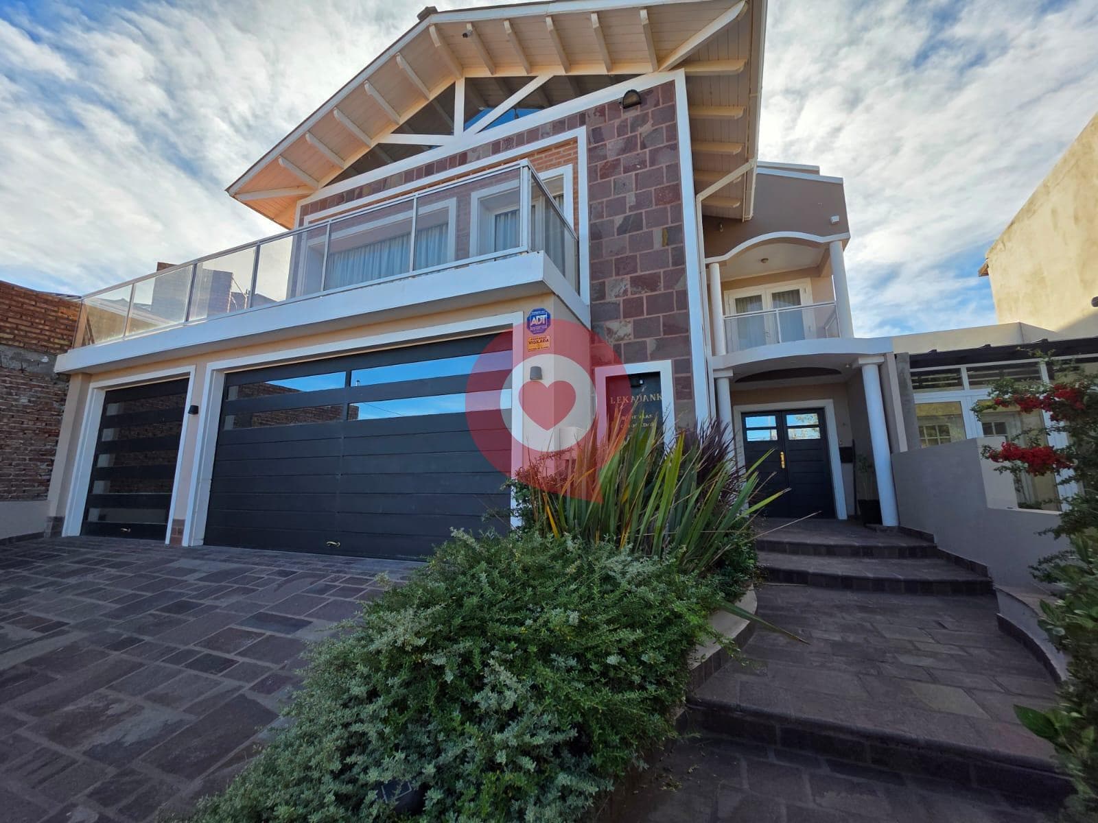 House for Sale in Villa El Chocon, Neuquén